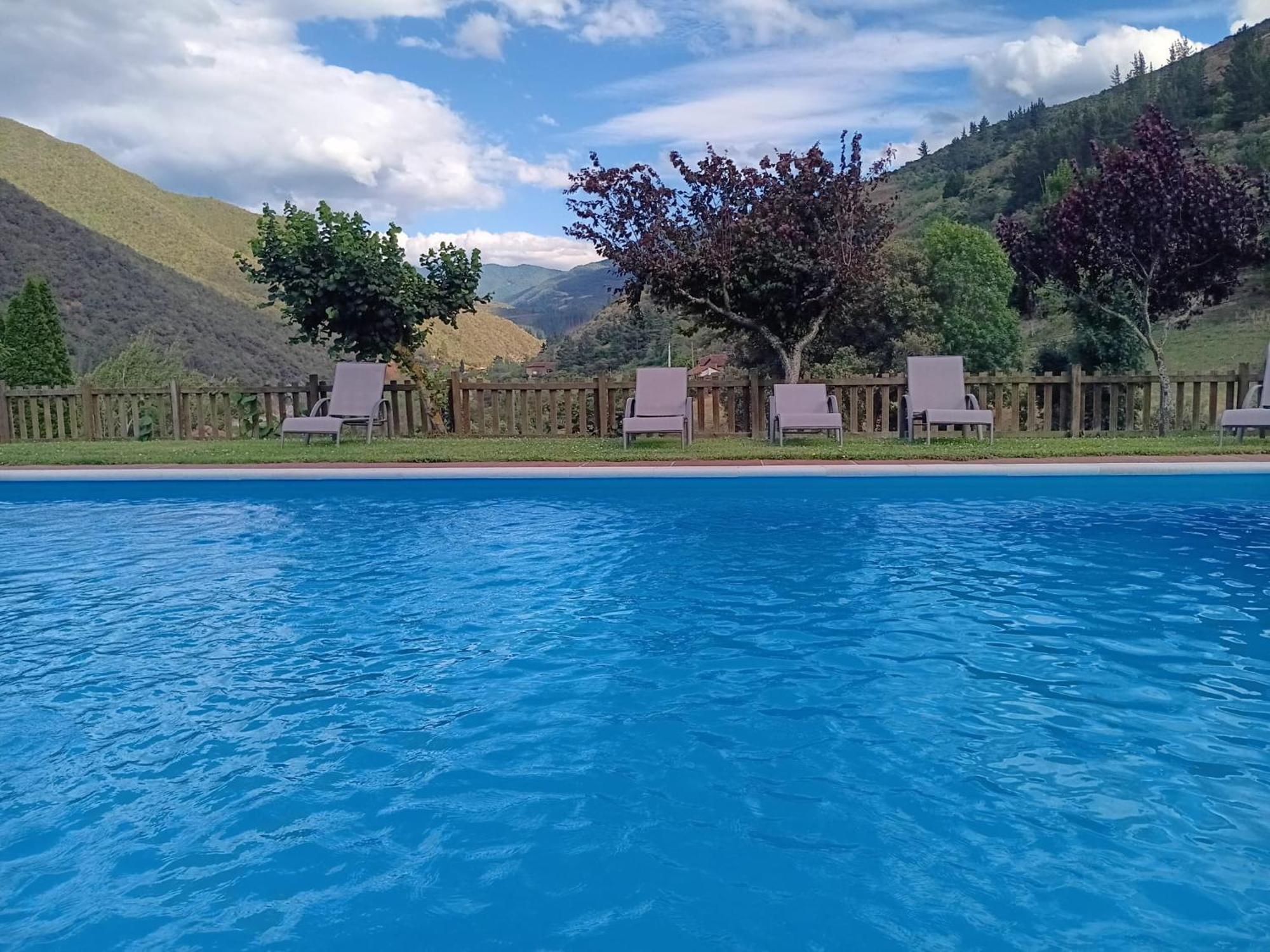 Apartamentos Calm & Nature - Adults Only Cabezón de Liébana Dış mekan fotoğraf