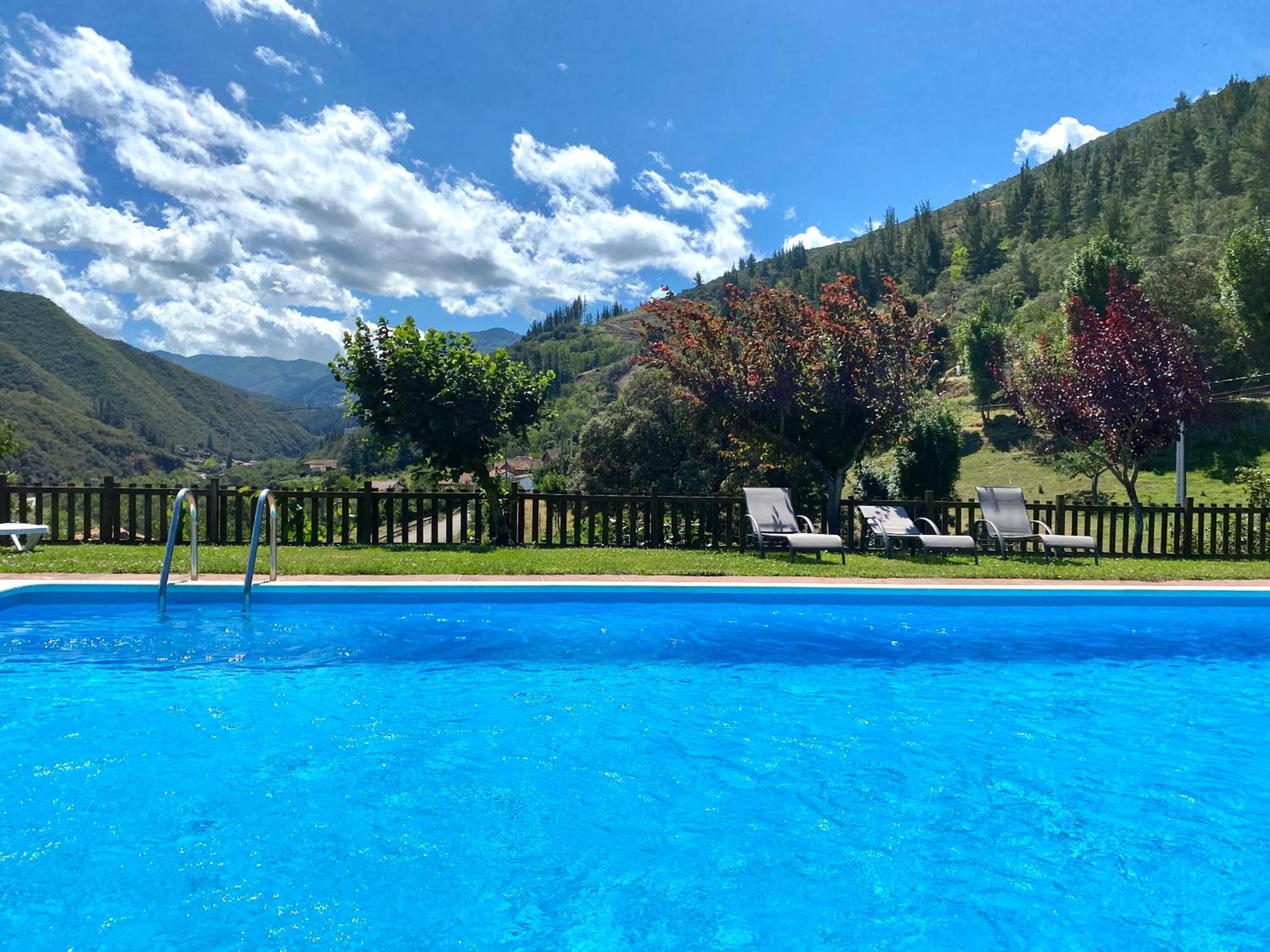 Apartamentos Calm & Nature - Adults Only Cabezón de Liébana Dış mekan fotoğraf